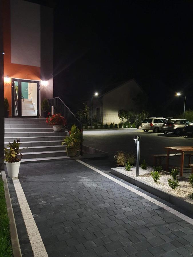 Villa 17 Noclegi Płock Exterior foto